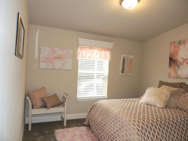 303 Kingsley Drive, Grants Pass, OR 97526