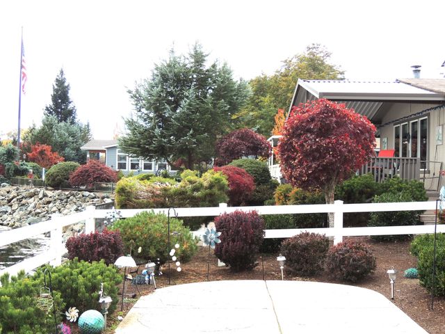 303 Kingsley Drive, Grants Pass, OR 97526