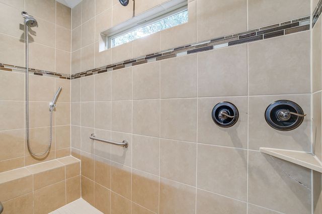 200 Hawks Ridge Trail, Burleson, TX 76028