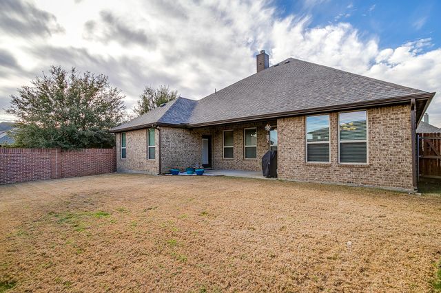 200 Hawks Ridge Trail, Burleson, TX 76028