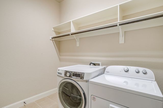 200 Hawks Ridge Trail, Burleson, TX 76028