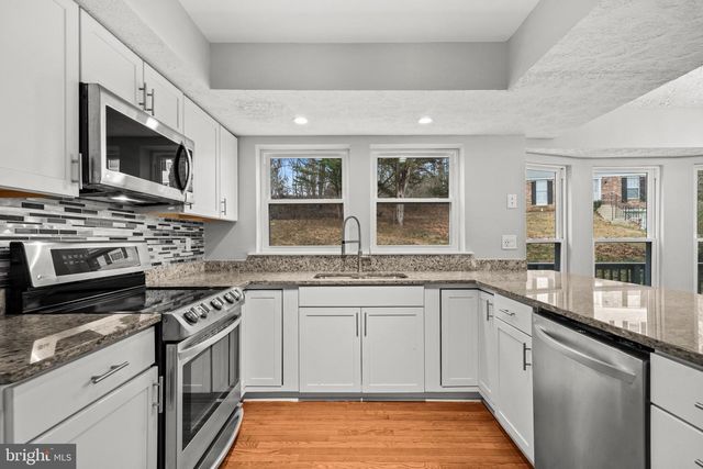 915 CYPRESS POINT CIR, Bowie, MD 20721