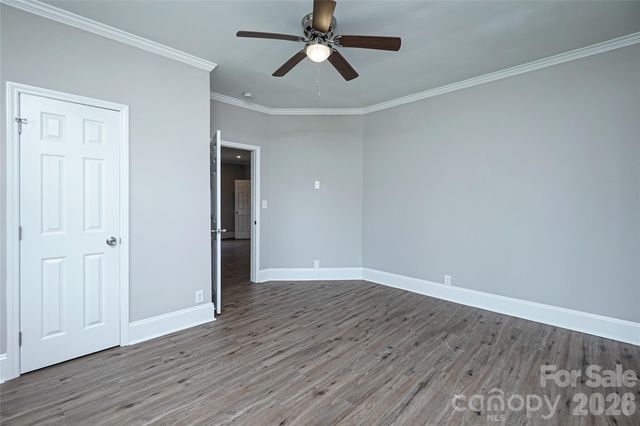 1113 W 5th Avenue, Gastonia, NC 28052