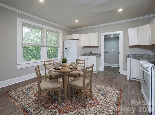 1113 W 5th Avenue, Gastonia, NC 28052