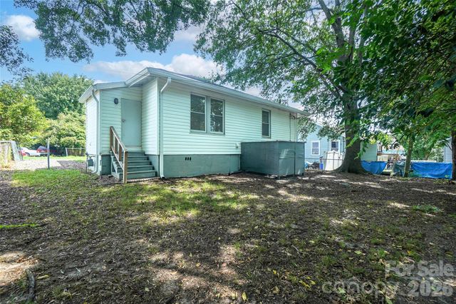 1113 W 5th Avenue, Gastonia, NC 28052
