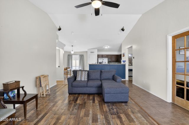 1624 E CARDINAL Drive, Casa Grande, AZ 85122