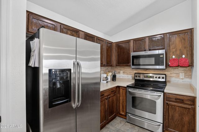 1624 E CARDINAL Drive, Casa Grande, AZ 85122