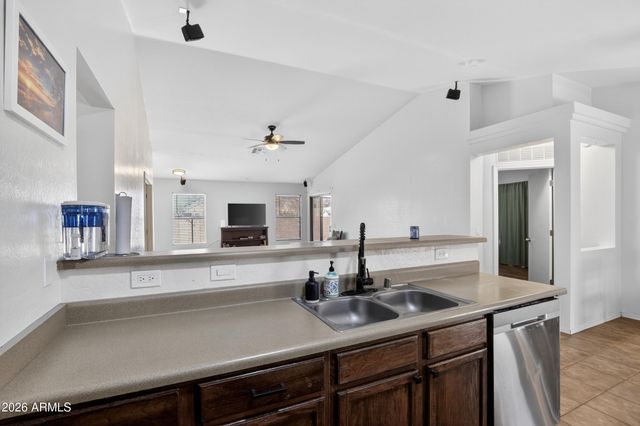 1624 E CARDINAL Drive, Casa Grande, AZ 85122