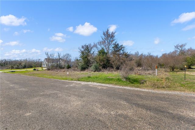 5025 Paulo Court, Bryan, TX 77808