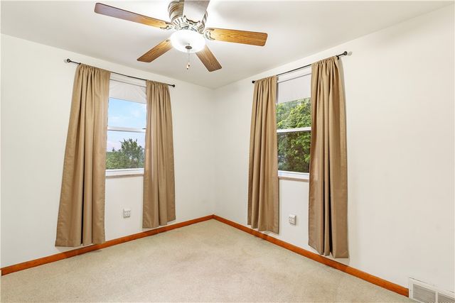 611 Overhill Dr, N Versailles, PA 15137