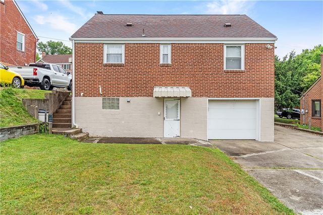 611 Overhill Dr, N Versailles, PA 15137