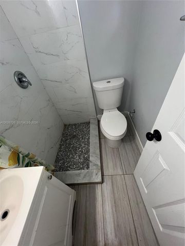 1275 NW 55th St, Miami, FL 33142