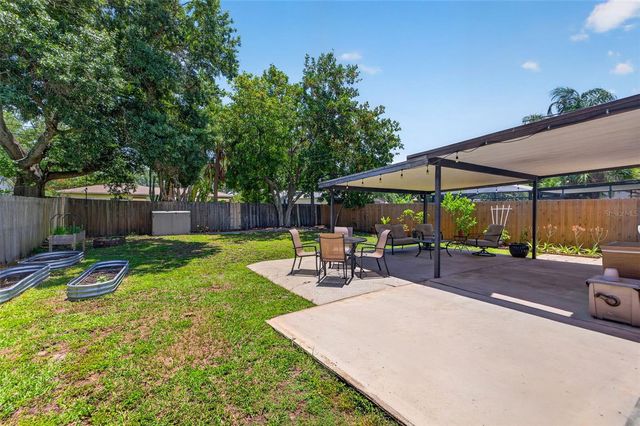 3221 14TH STREET N, St Petersburg, FL 33704