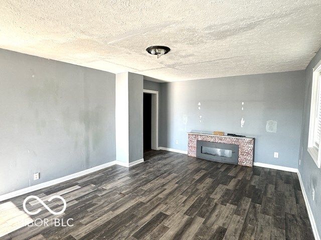 2202 Woodlawn Avenue, Indianapolis, IN 46203