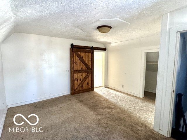 2202 Woodlawn Avenue, Indianapolis, IN 46203