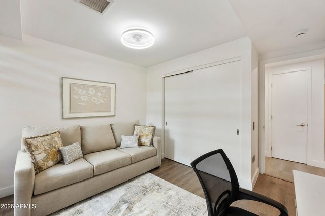 7161 E RANCHO VISTA Drive 3002, Scottsdale, AZ 85251