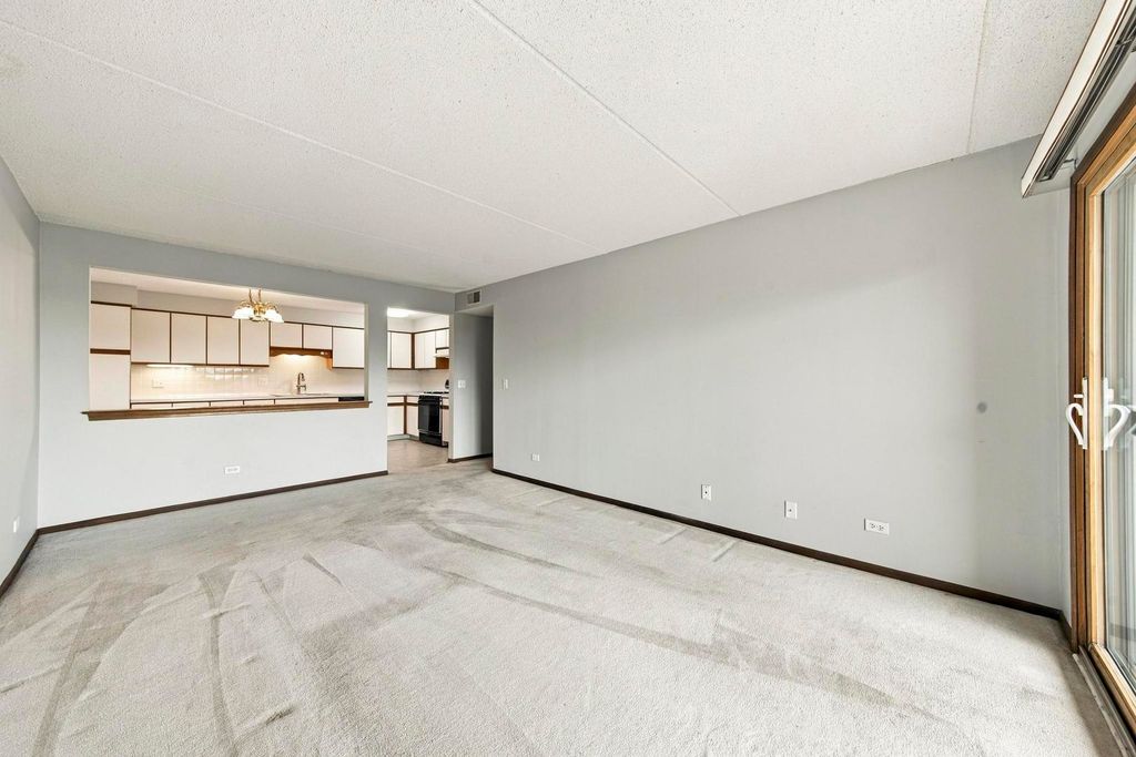6530 W Irving Park Road 501, Chicago, IL 60634 — photo 4