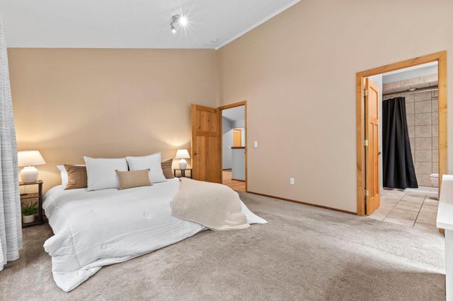 13593 Embry Way, Apple Valley, MN 55124