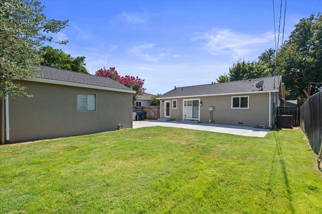5401 State Ave, Sacramento, CA 95819