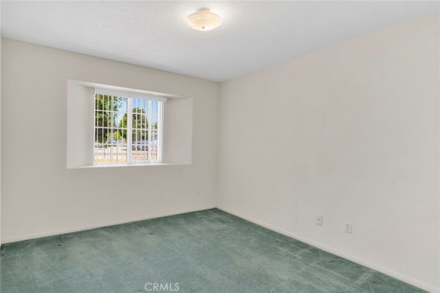 7335 Dayton Avenue, Hesperia, CA 92345