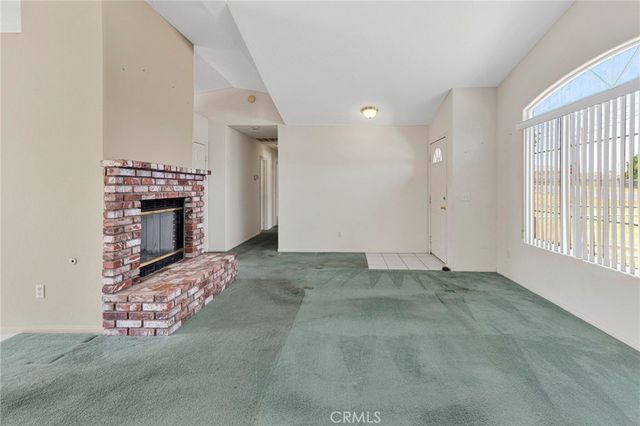 7335 Dayton Avenue, Hesperia, CA 92345