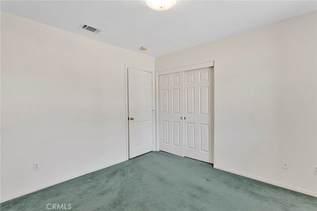 Image 23 of property listing at 7335 Dayton, Hesperia, CA 92345