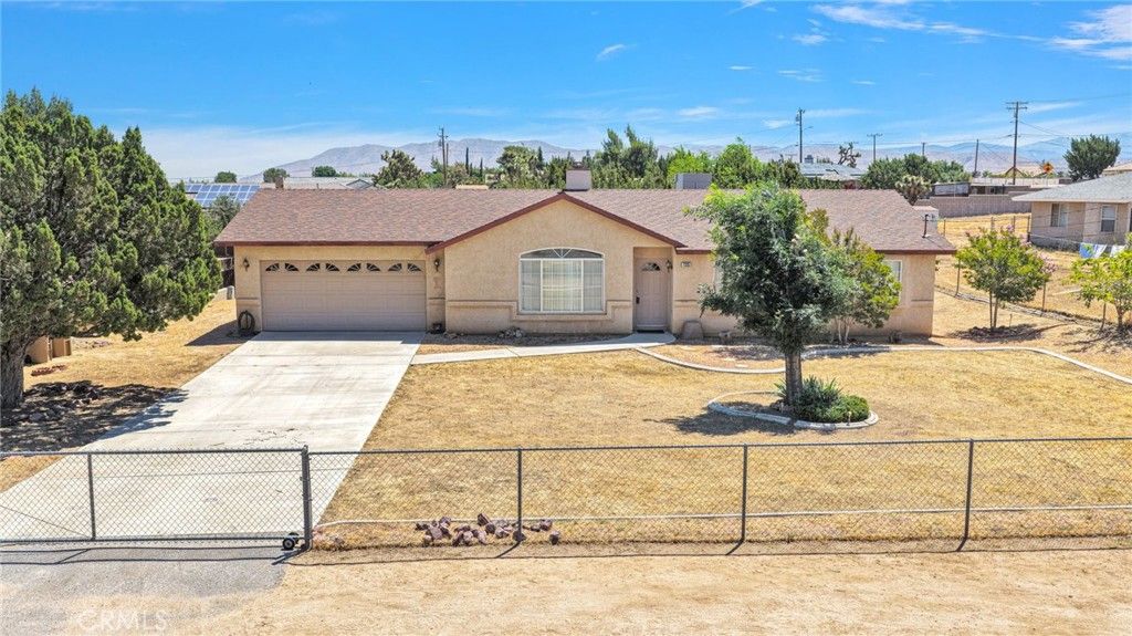 Image 36 of property listing at 7335 Dayton, Hesperia, CA 92345