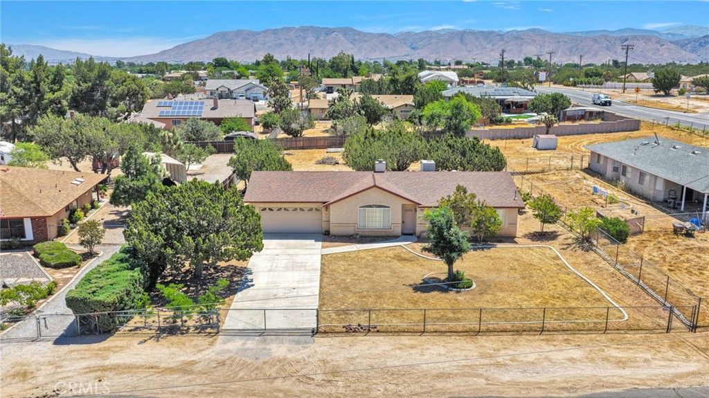 Image 37 of property listing at 7335 Dayton, Hesperia, CA 92345