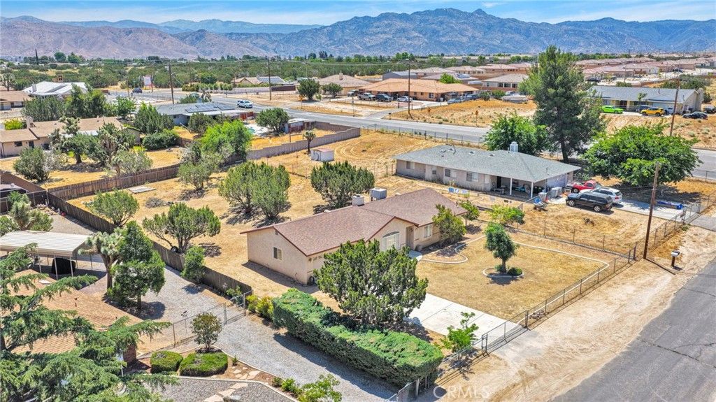 Image 40 of property listing at 7335 Dayton, Hesperia, CA 92345