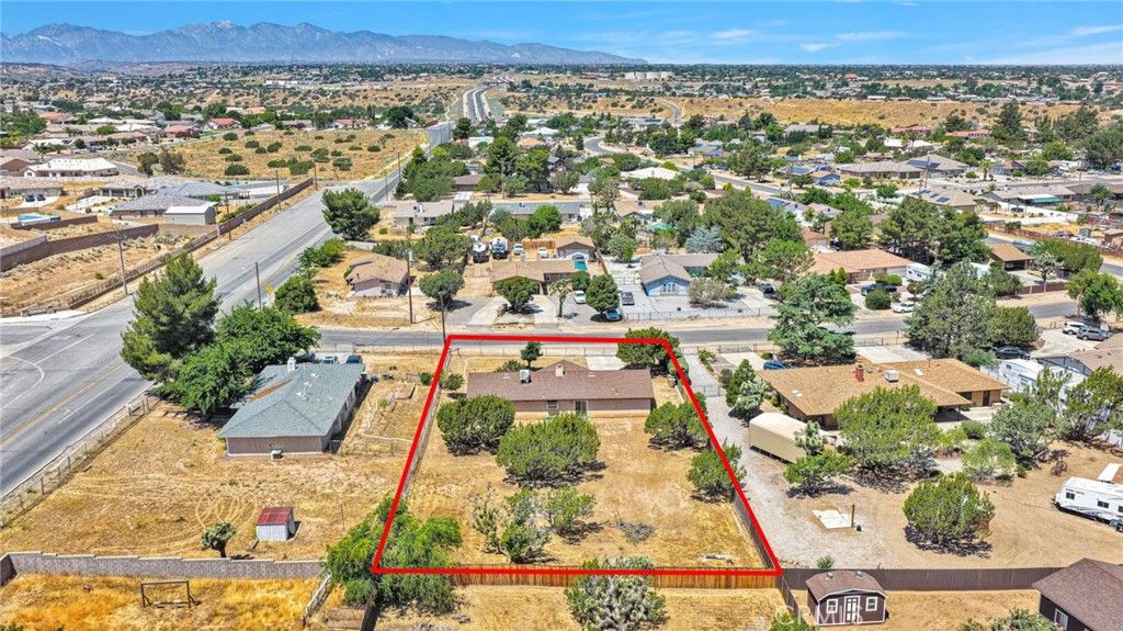 Image 43 of property listing at 7335 Dayton, Hesperia, CA 92345