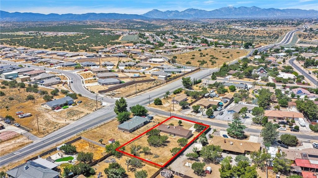 Image 44 of property listing at 7335 Dayton, Hesperia, CA 92345