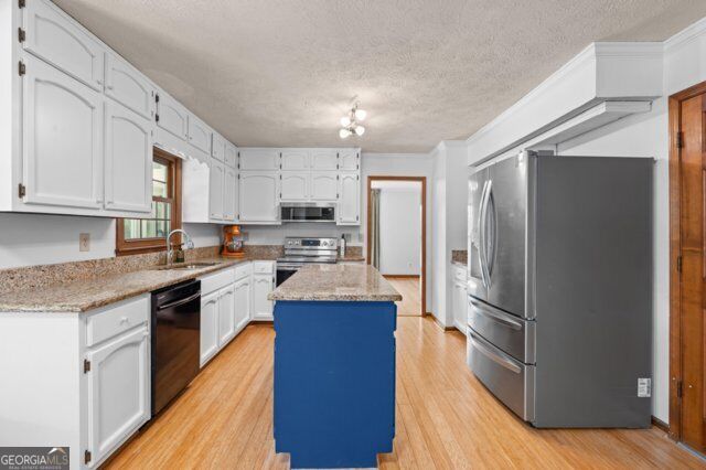 3 Stonehaven Drive, Newnan, GA 30265
