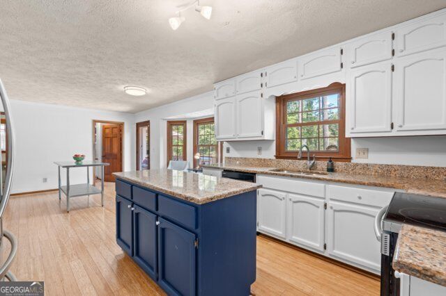 3 Stonehaven Drive, Newnan, GA 30265