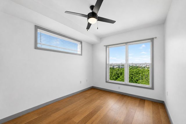 400 Herron Dr Apt 421, Nashville, TN 37210