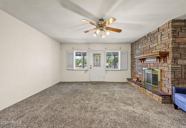 1251 N GILBERT Road, Mesa, AZ 85203