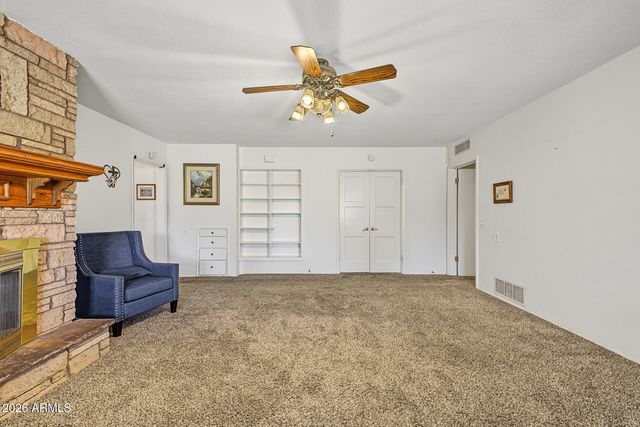 1251 N GILBERT Road, Mesa, AZ 85203