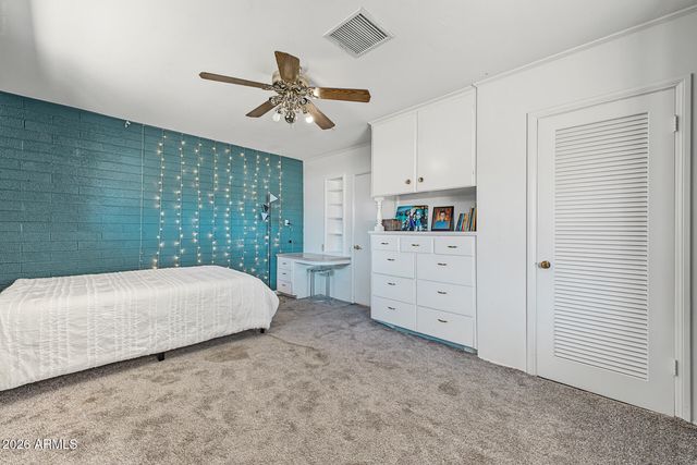 1251 N GILBERT Road, Mesa, AZ 85203