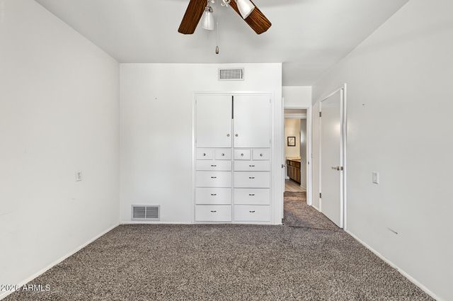 1251 N GILBERT Road, Mesa, AZ 85203