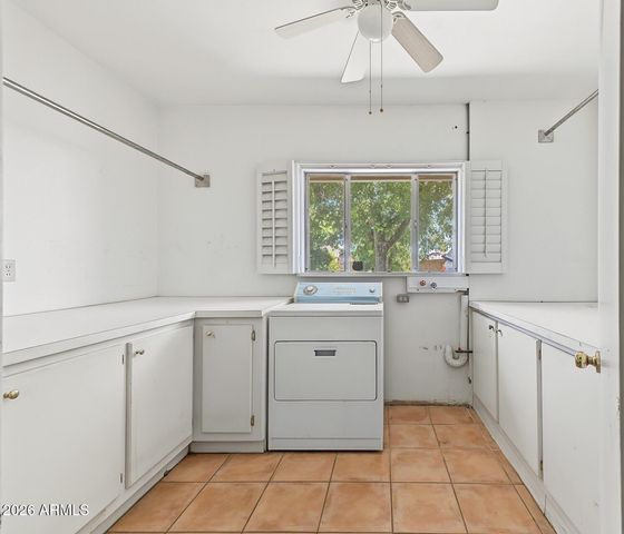 1251 N GILBERT Road, Mesa, AZ 85203