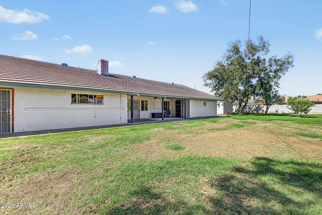 1251 N GILBERT Road, Mesa, AZ 85203