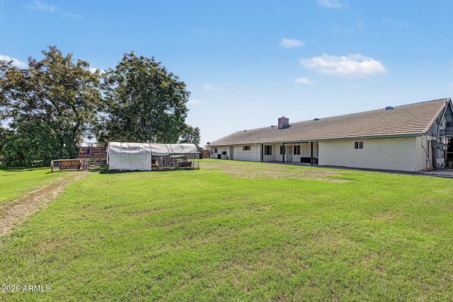 1251 N GILBERT Road, Mesa, AZ 85203