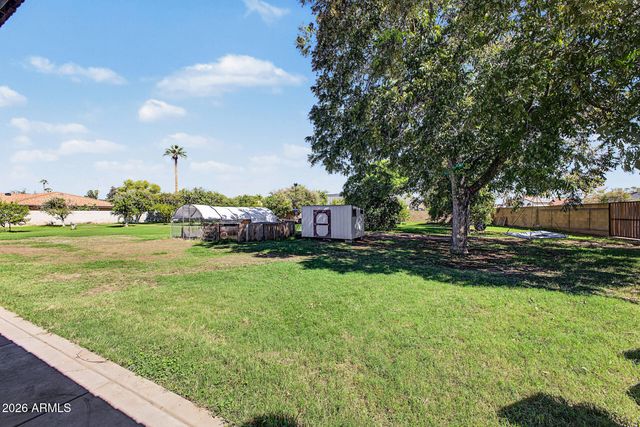 1251 N GILBERT Road, Mesa, AZ 85203