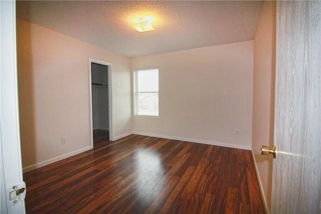 6908 Meadow Way Lane, Fort Worth, TX 76179