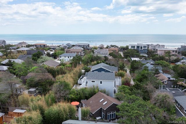 574 Bayberry Walk, Ocean Beach, NY 11770