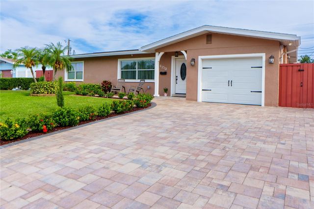 4350 37TH AVENUE N, St Petersburg, FL 33713