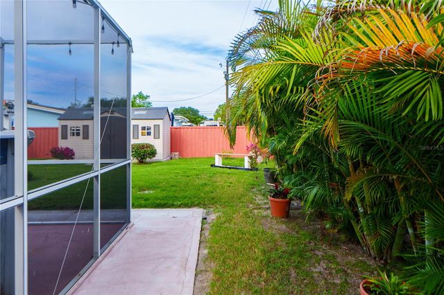 4350 37TH AVENUE N, St Petersburg, FL 33713