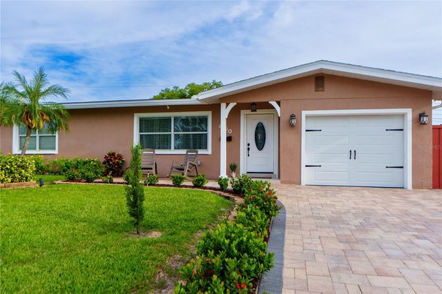 4350 37TH AVENUE N, St Petersburg, FL 33713
