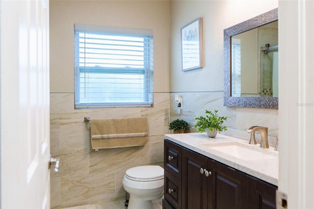 4350 37TH AVENUE N, St Petersburg, FL 33713