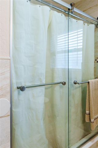 4350 37TH AVENUE N, St Petersburg, FL 33713