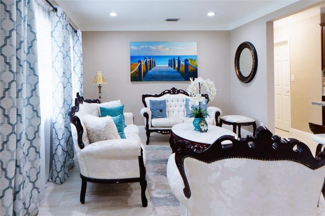 4350 37TH AVENUE N, St Petersburg, FL 33713